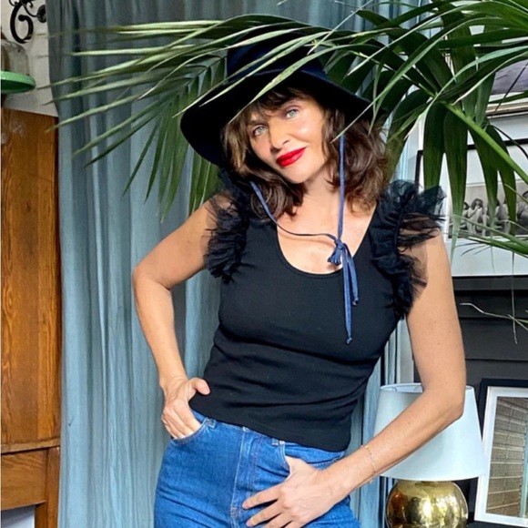 Black Knit Ruffle Tank - Picture 4 of 4